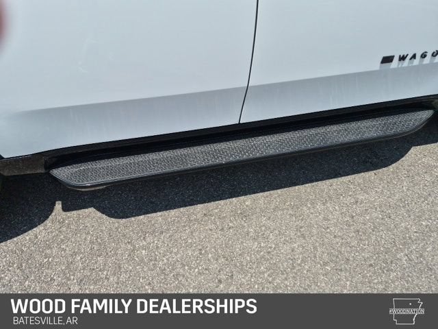2025 Jeep Wagoneer Series II Carbide