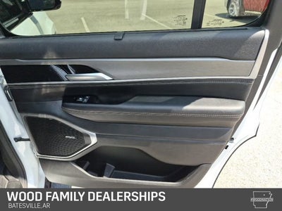 2025 Jeep Wagoneer Series II Carbide
