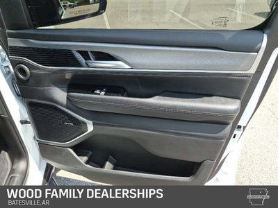 2025 Jeep Wagoneer Series II Carbide