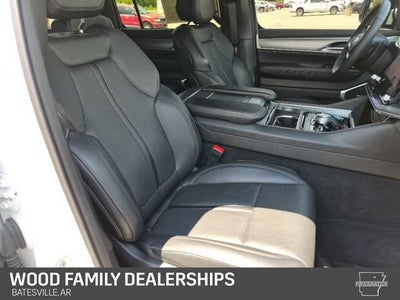 2025 Jeep Wagoneer Series II Carbide