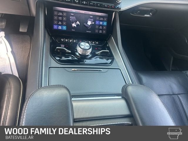 2022 Jeep Grand Wagoneer Series II Obsidian
