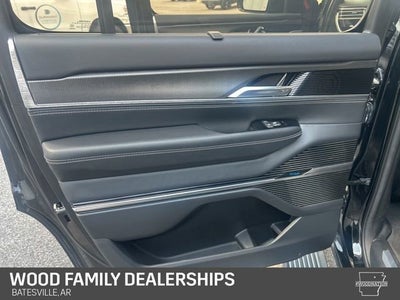 2022 Jeep Grand Wagoneer Series II Obsidian