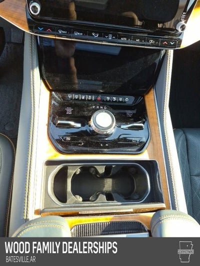 2022 Jeep Grand Wagoneer Series III