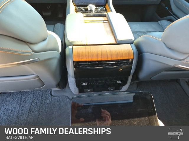 2022 Jeep Grand Wagoneer Series III