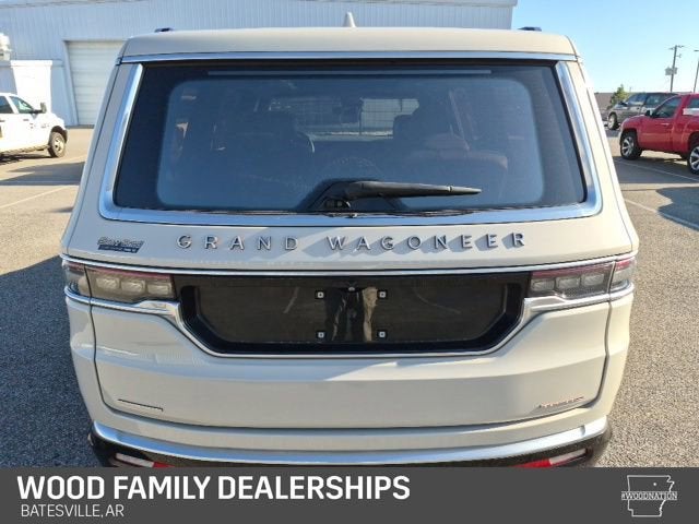 2022 Jeep Grand Wagoneer Series III