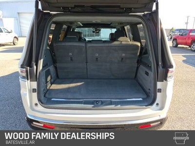 2022 Jeep Grand Wagoneer Series III