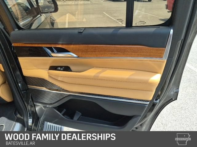2023 Jeep Grand Wagoneer Series III