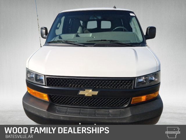 2023 Chevrolet Express Passenger 3500 LS