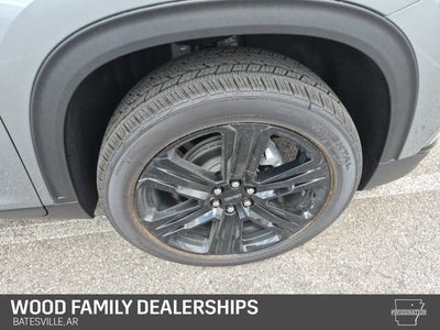 2027 GMC Acadia Elevation