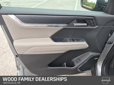 2027 GMC Acadia Elevation