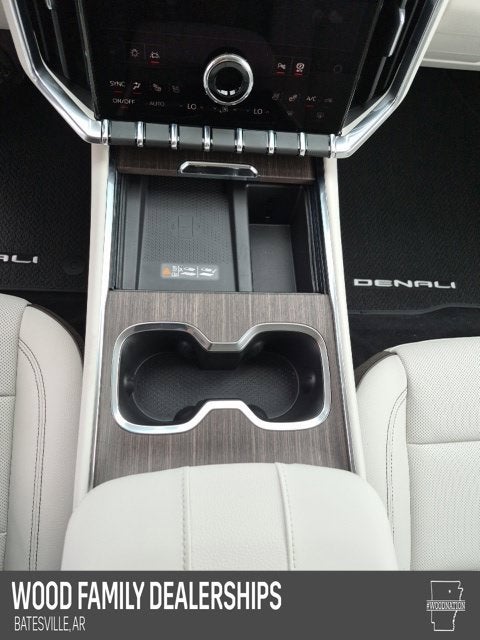 2027 GMC Acadia Denali