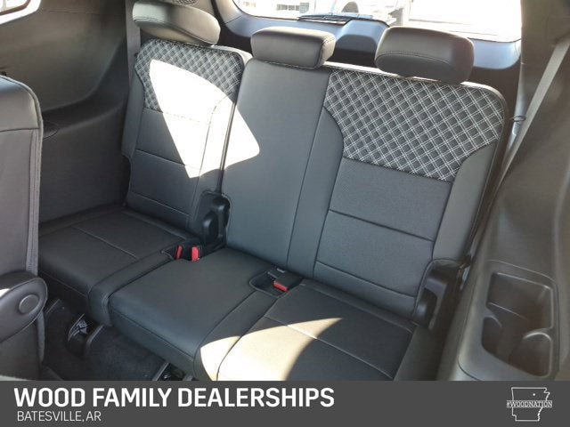 2027 GMC Acadia Denali
