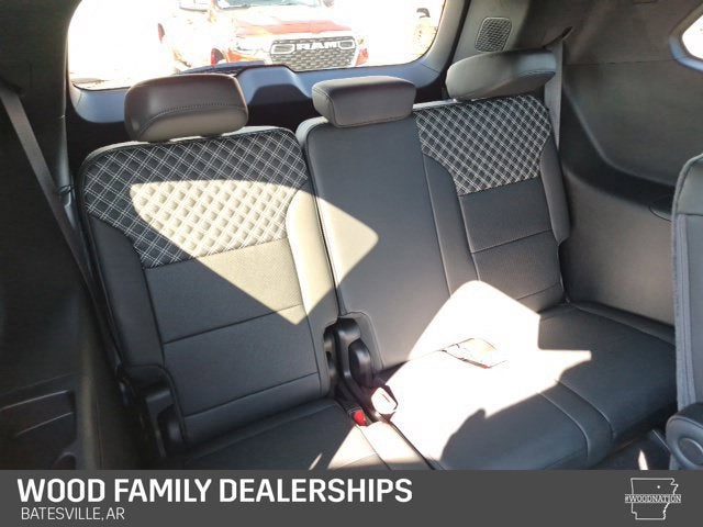 2027 GMC Acadia Denali
