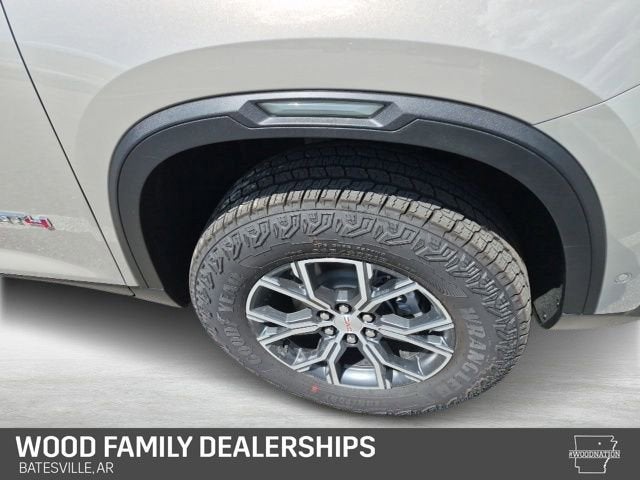 2026 GMC Acadia AT4