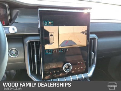 2024 GMC Acadia AT4