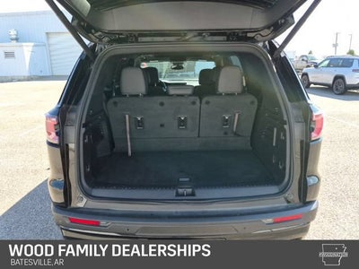 2024 GMC Acadia AT4