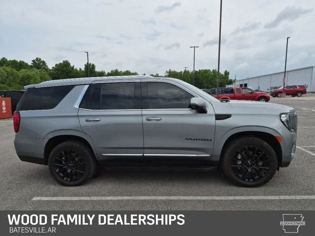 2023 GMC Yukon SLT