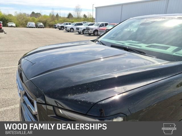 2026 GMC Yukon AT4 - Photo 6