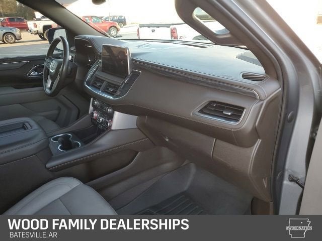 2022 GMC Yukon XL SLT