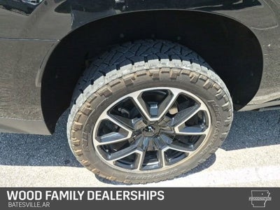 2023 Chevrolet Suburban RST