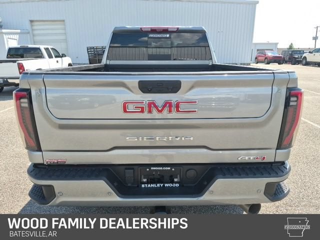 2025 GMC Sierra 2500 HD AT4
