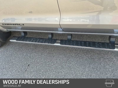 2024 GMC Canyon Denali