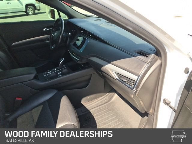 2020 Cadillac XT4 AWD Premium Luxury