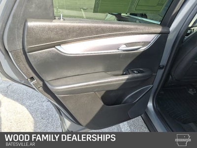 2017 Cadillac XT5 Luxury FWD