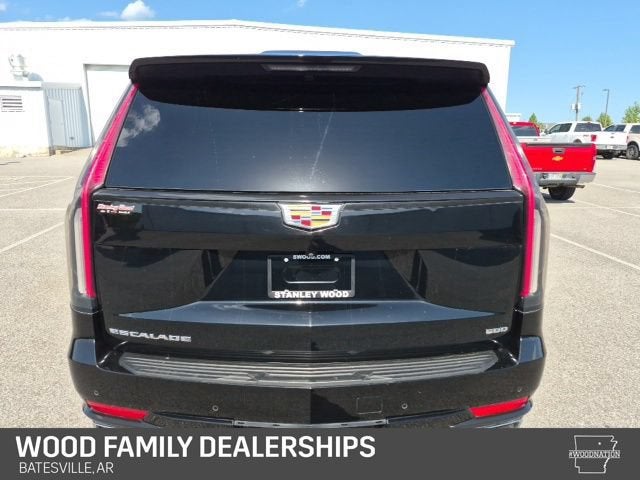 2023 Cadillac Escalade ESV 4WD Luxury