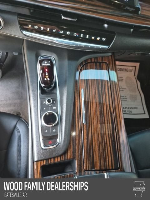 2023 Cadillac Escalade ESV 4WD Luxury