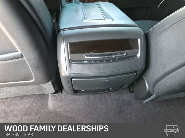 2023 Cadillac Escalade ESV 4WD Luxury