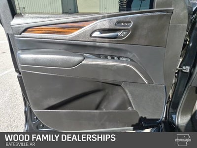 2023 Cadillac Escalade ESV 4WD Luxury