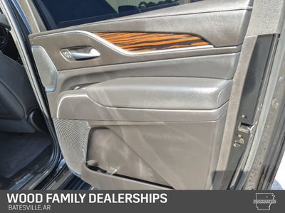 2023 Cadillac Escalade ESV 4WD Luxury