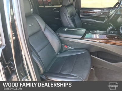 2023 Cadillac Escalade ESV 4WD Luxury
