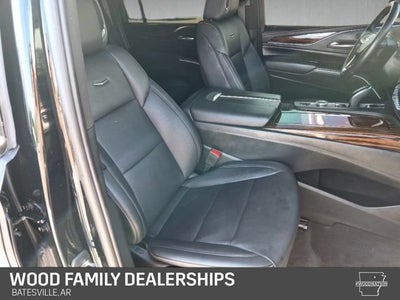 2023 Cadillac Escalade ESV 4WD Luxury