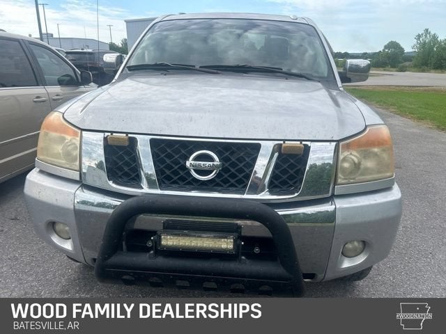 2010 Nissan Titan LE