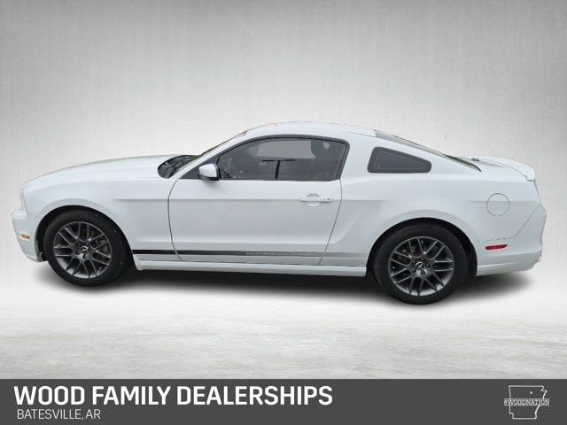 2014 Ford Mustang V6