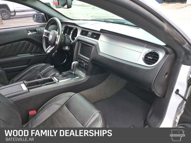 2014 Ford Mustang V6
