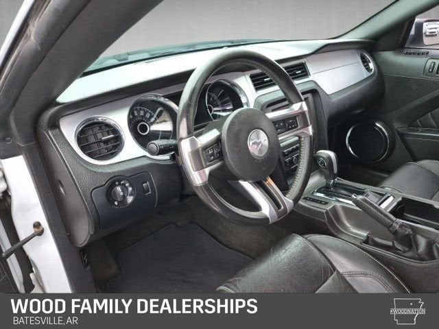 2014 Ford Mustang V6