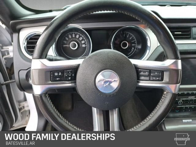 2014 Ford Mustang V6