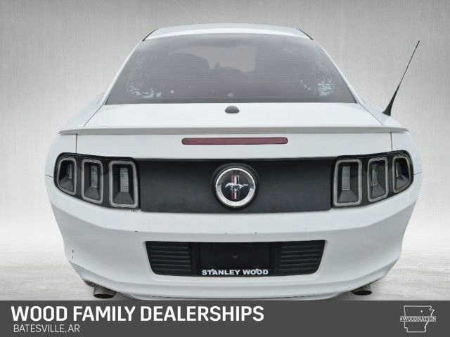2014 Ford Mustang V6