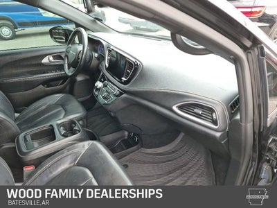 2021 Chrysler Pacifica Hybrid Touring L