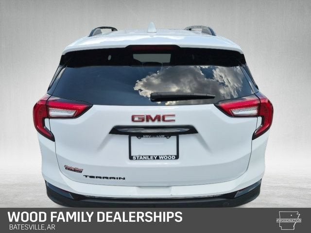 2022 GMC Terrain SLT