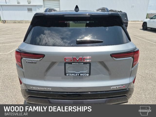 2027 GMC Terrain AWD AT4