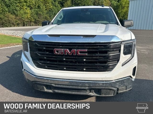Used 2022 GMC Sierra 1500 Pro with VIN 3GTPHAEK2NG643945 for sale in Little Rock