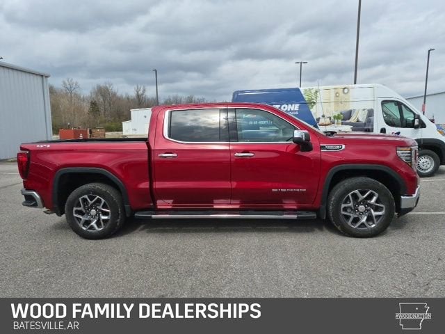 2024 GMC Sierra 1500 SLT