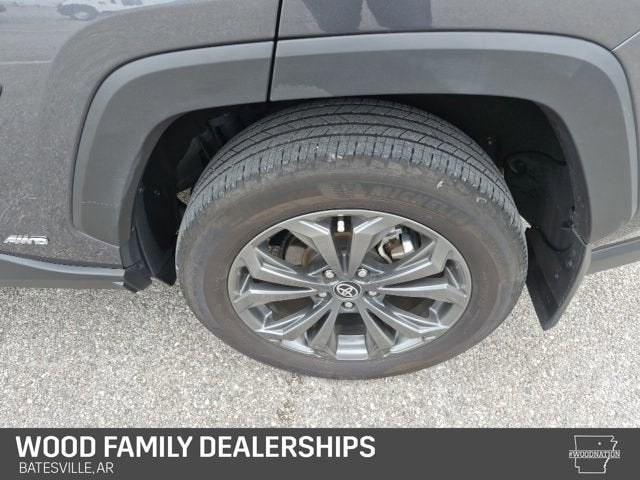 2024 Toyota RAV4 Hybrid XLE Premium