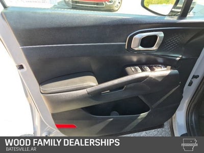2024 Kia Sorento S