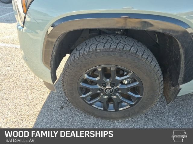 2025 Toyota Sequoia SR5