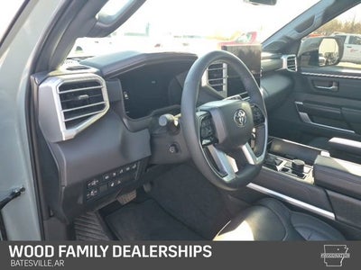 2025 Toyota Sequoia SR5